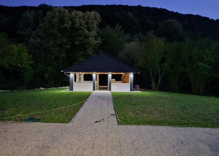 Golden A-frame 1 Nyaraló *